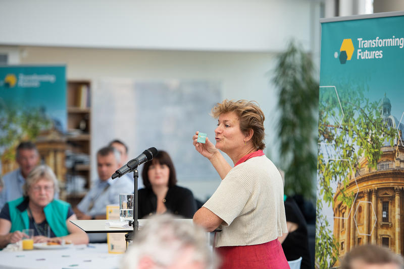 Professor Sarah Whatmore talks to alumni at the alumni weekend 